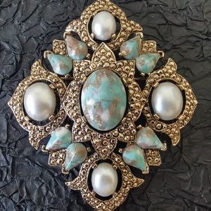 Vintage 80s pearl brooch Sarah Coventry